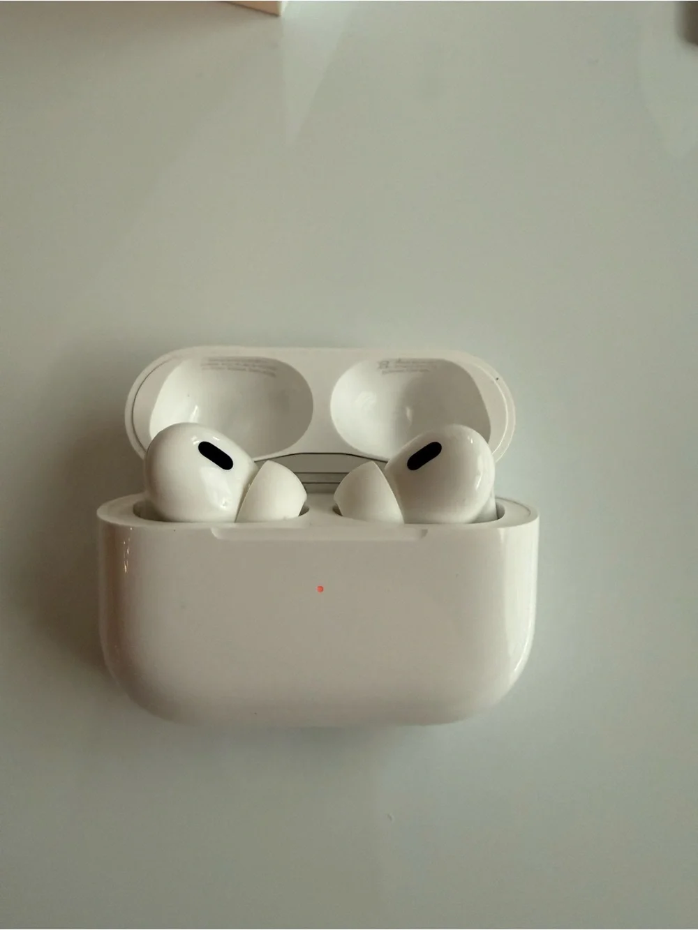 Apple White AirPods Pro 2 with Wireless Charging Case
